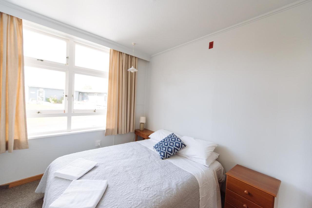 Ferienwohnung Koru Flat Pounawea Exterior foto
