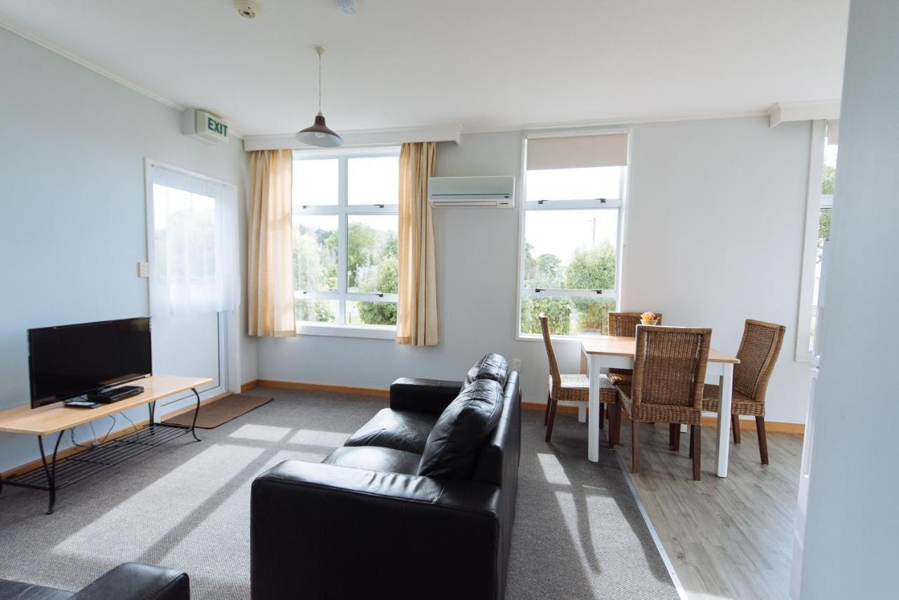 Ferienwohnung Koru Flat Pounawea Exterior foto